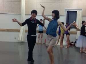 飯島望未さんと新国立劇場バレエ団プリンシパルの八幡顕光さん。おふたりは『アラジン』で共演します。